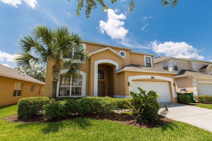 Luxury 6 br/5.5ba w/4 king suite, Private movie rm