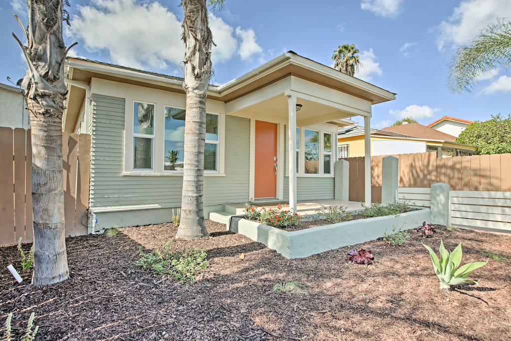 You'll find plenty to do within walking distance, including delicious Mexican cuisine and local brunch spots!