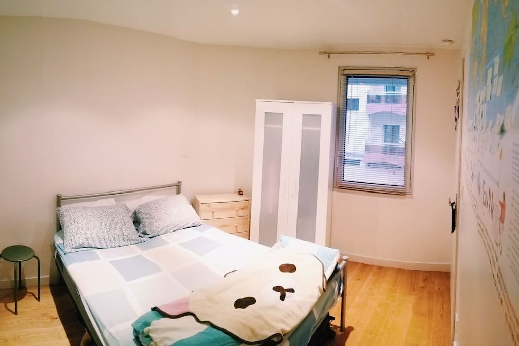 This is the bedroom. You can use that white closet and that wood drawer for your things. :)