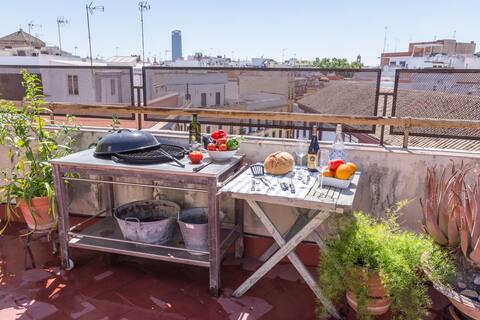 Duplex apartment with terrace in center of Seville