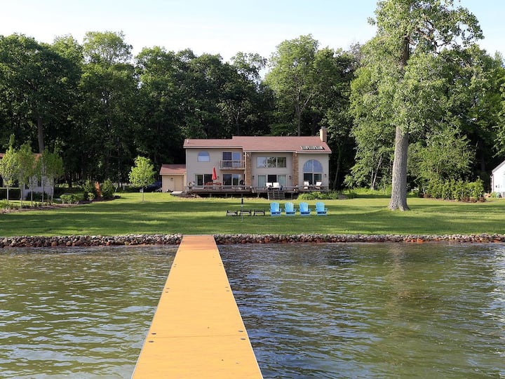 Clark Lake Vacation Rentals & Homes - Columbia Township, MI | Airbnb
