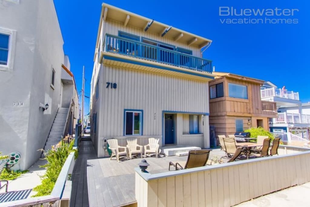 2 Bedroom Vacation Home Close to Beach