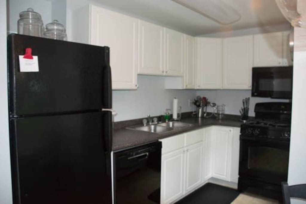Full Kitchen
