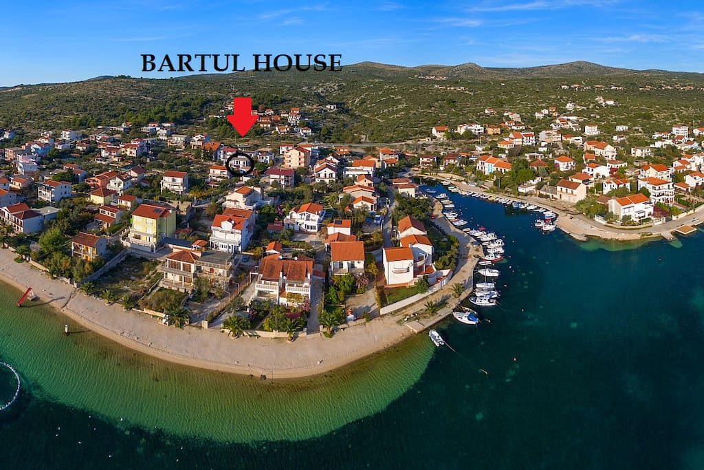 Bartul House 100m from beach