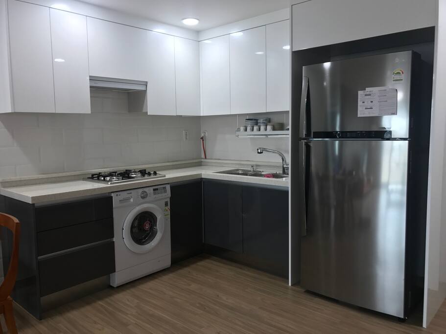 부엌; Kitchen