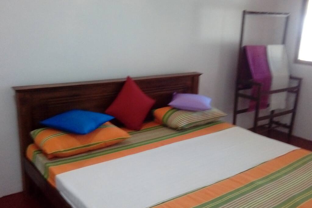 Room1