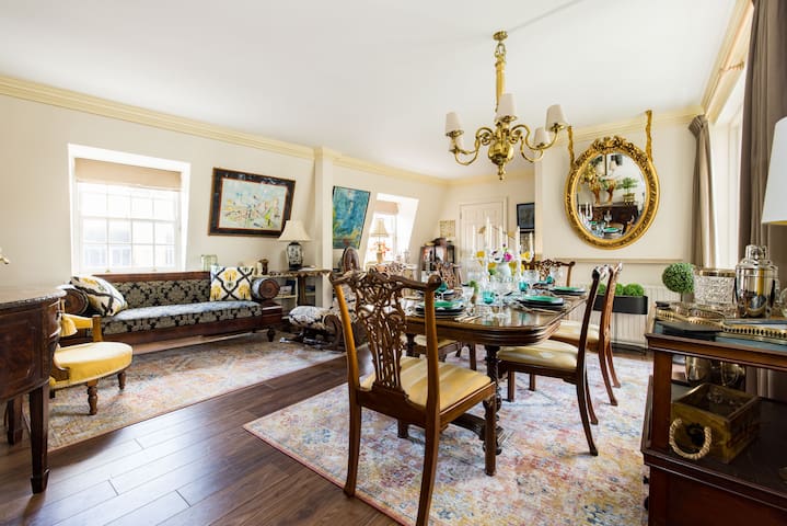 Mayfair 3-Bed 6-Guest Large Penthouse w/Patio