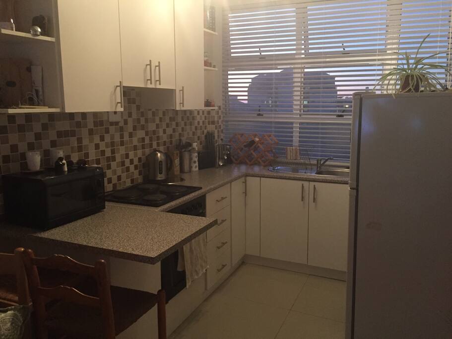 Fully equipped kitchen.