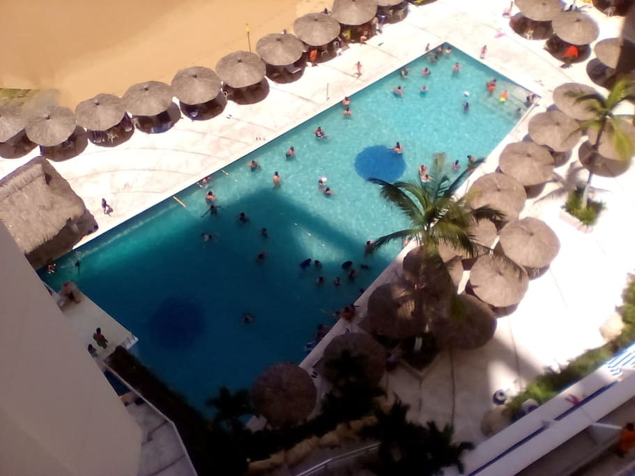3 piscinas