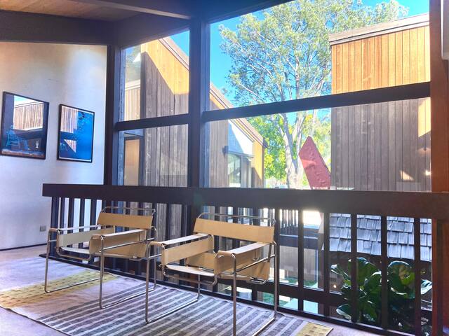 Mid-Century Modern Dream Home with Pool + Sauna gallery image 5