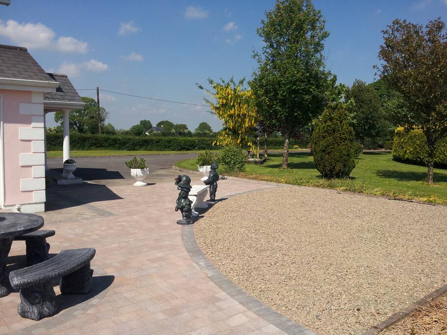 PATIO FOR RELAXING