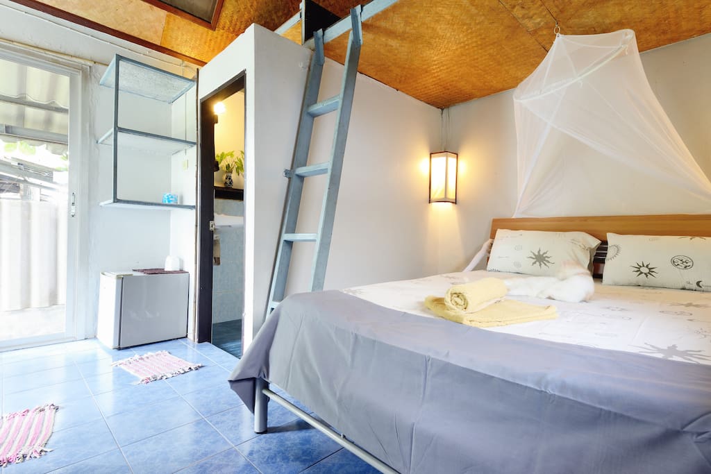 Inside our fan bungalow