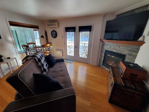 Studio Rustico Chic Nearby Piedmont's Hotspots!