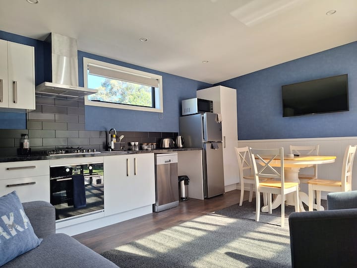 Urban Cosy Cottage - Wanaka