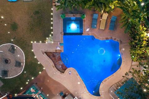 TXPool&SPA/Tikibar/PuttingGreen/GameRm/Playground