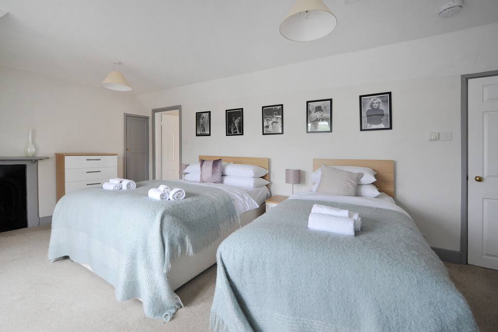 Bedroom 1 with en-suite