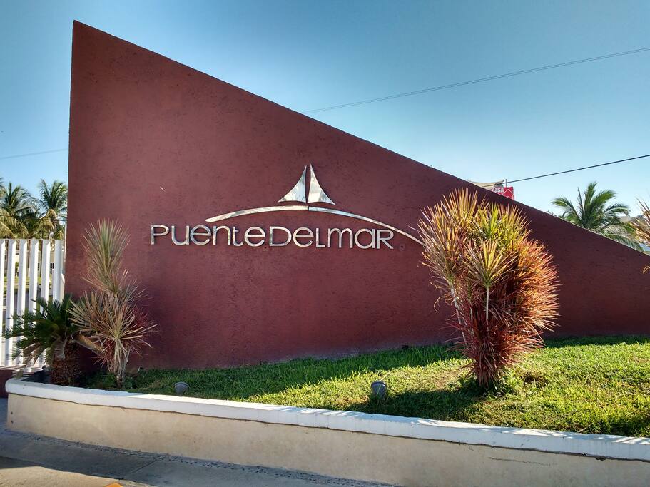Puente del Mar