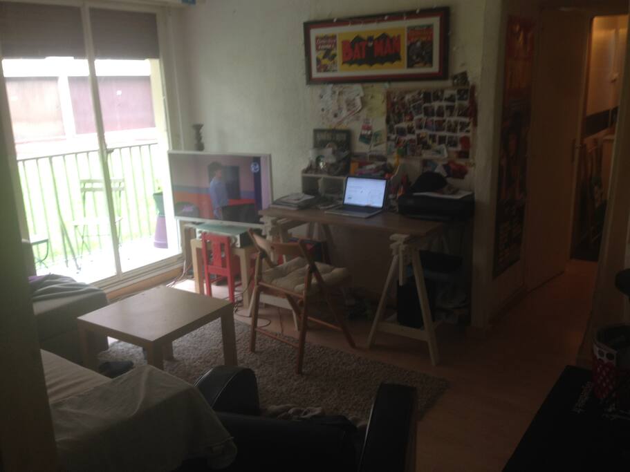 la partie salon/bureau