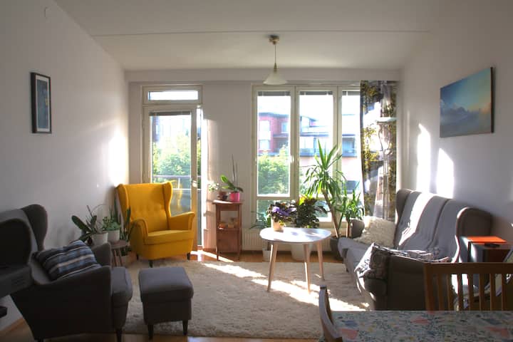 Luminous And Peaceful Home Near Bay & City Centre - Helsinki