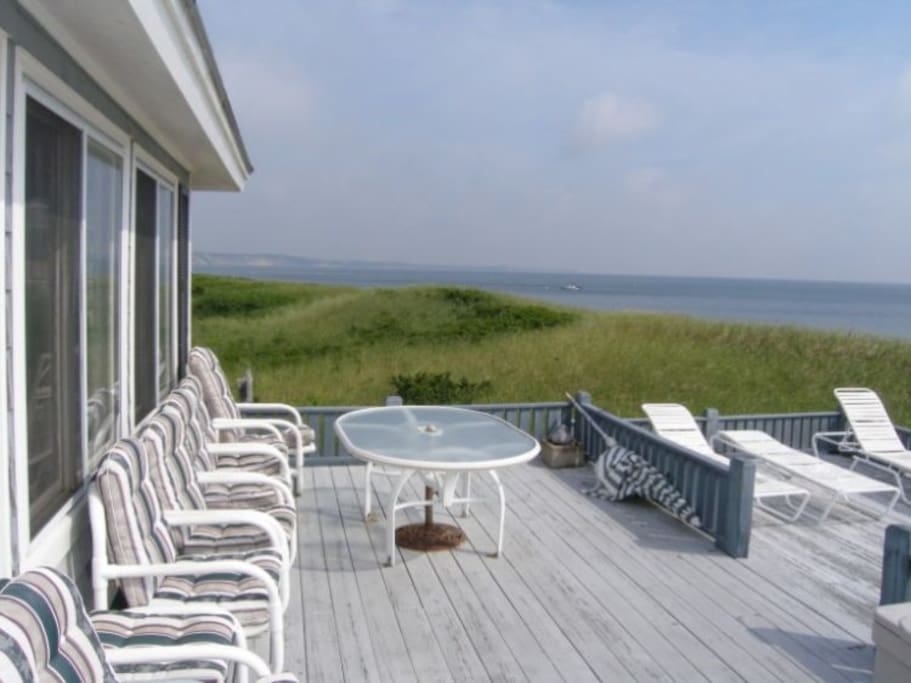 Large furnished deck