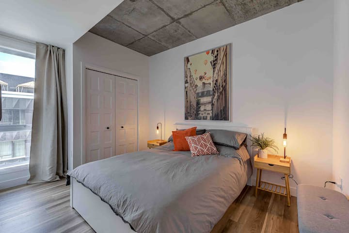 Bedroom 1 with king size bed