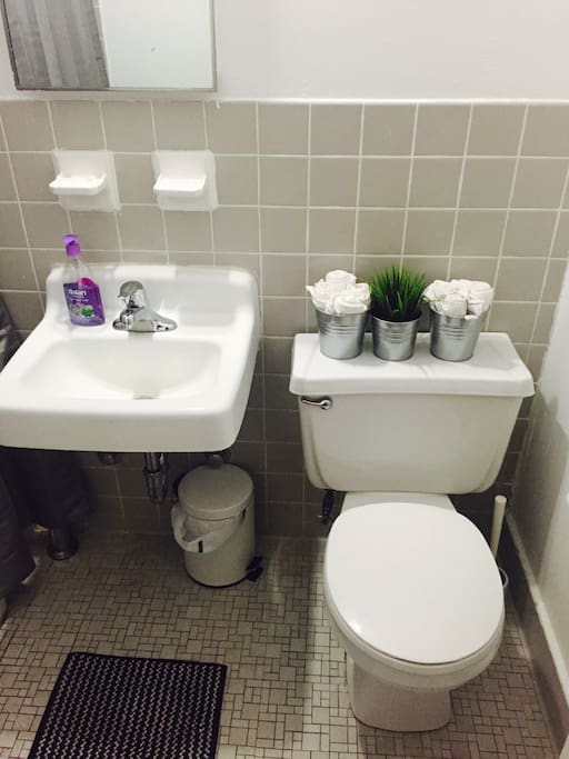 Clean bathroom