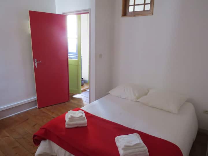 საძინებელი 2