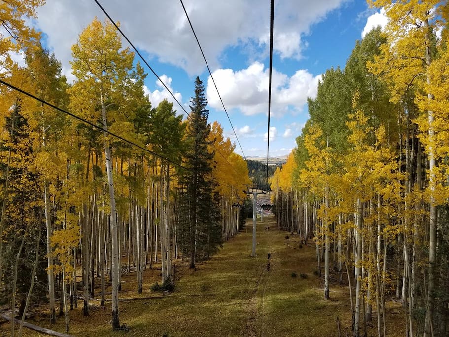 Sunrise Skii Resort about 40 mins away. Beautiful year around (picture taken in the Fall Season).