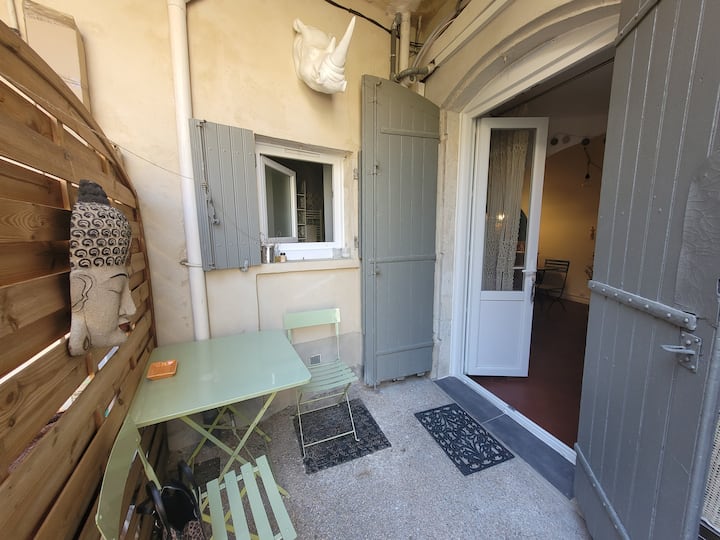 Mexico Studio, Climatisé, Wifi - Nîmes