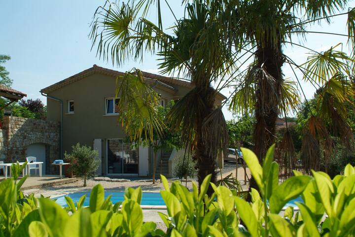 Villa Le Serre, 12 Pers, Piscine Privée - Les Vans