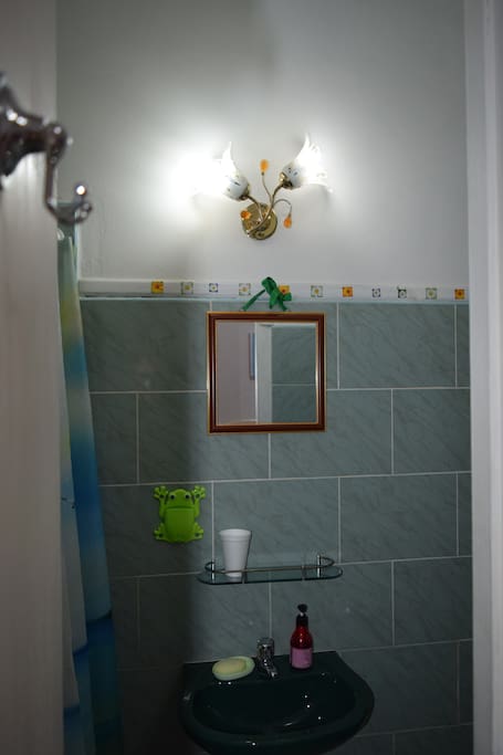 BAÑO 1