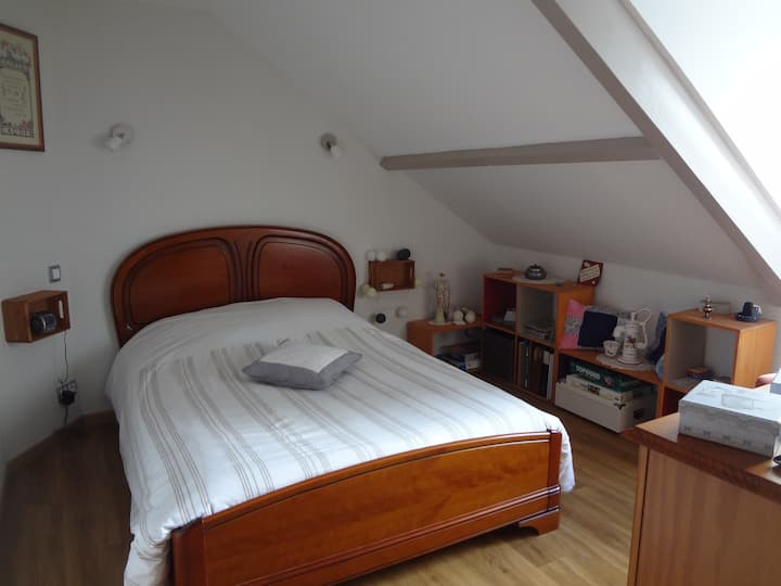 საძინებელი 1