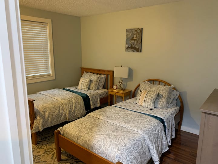 Chambre au rez-de-chaussée 