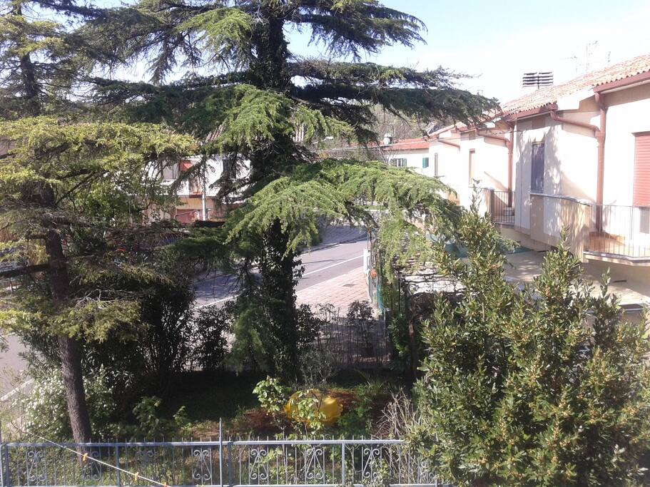 VISTA DALLA CAMERA MATRIMONIALE