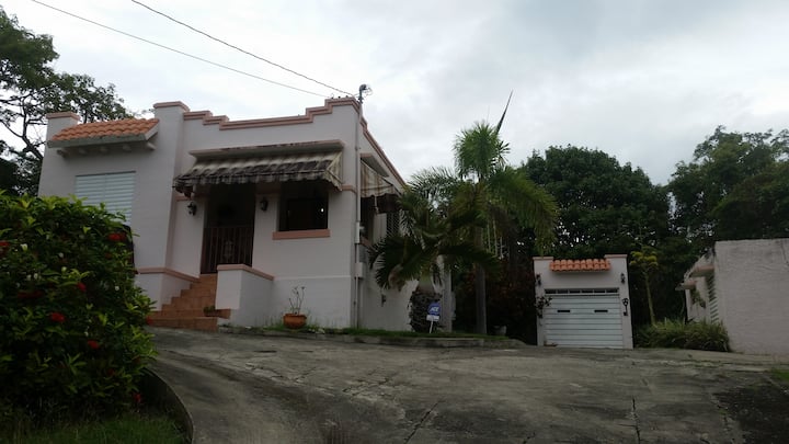 1930's Villa Mercedes - San Germán