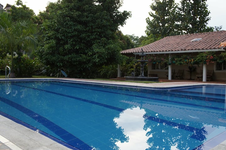 santa fe de antioquia malvaca