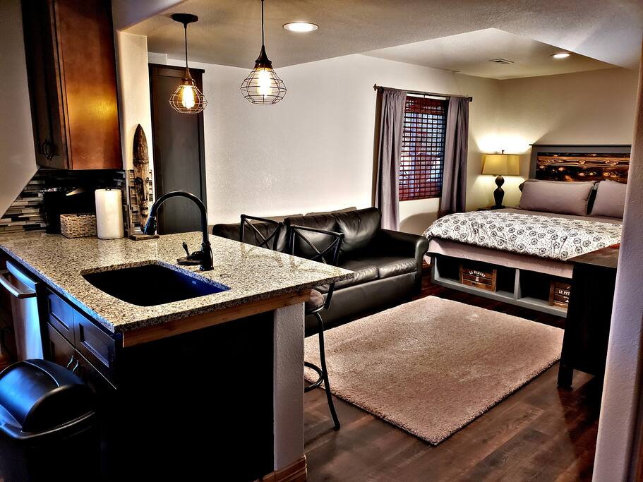 ALL THE COMFORTS OF HOME