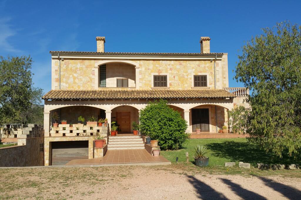 Fachada principal.