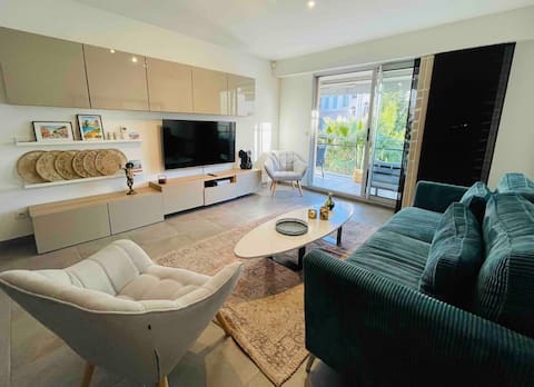 Top Airbnb: HYPER CENTRE Apt Standing Belle terrasse PARKING à Nice