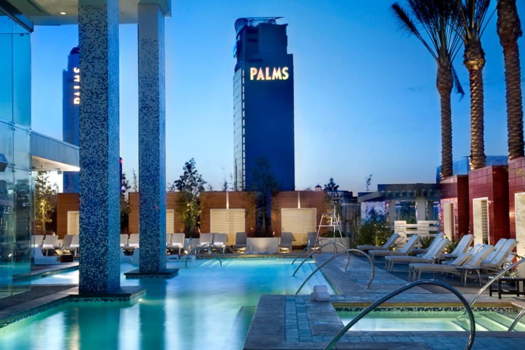 Day pool