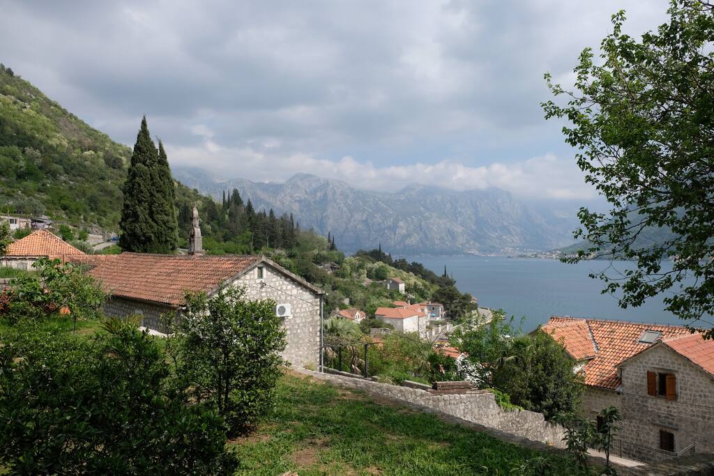 Location of apartment (building on left) overlooking the bay