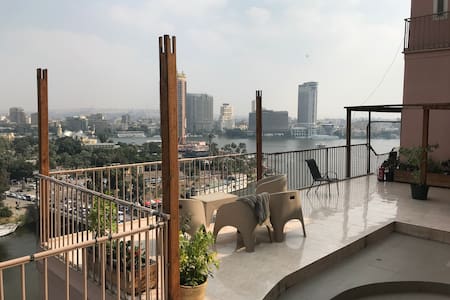 Small studio on the nile river