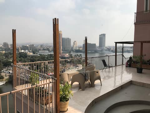 Small studio on the nile river