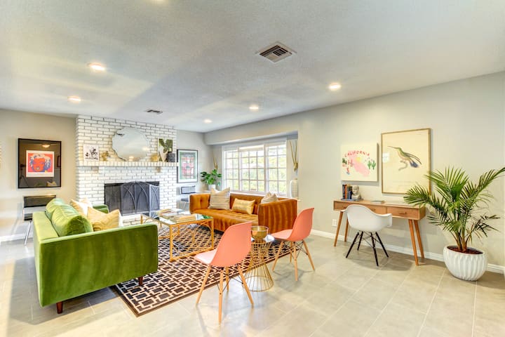 MID CENTURY LUXURY- Pool and Game Room 1ml 2 STRIP