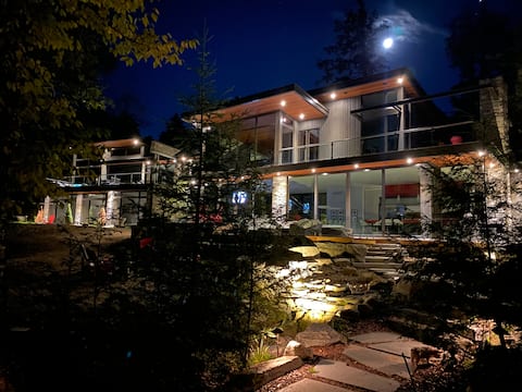 Modern Luxury Cottage - Kennisis Lake