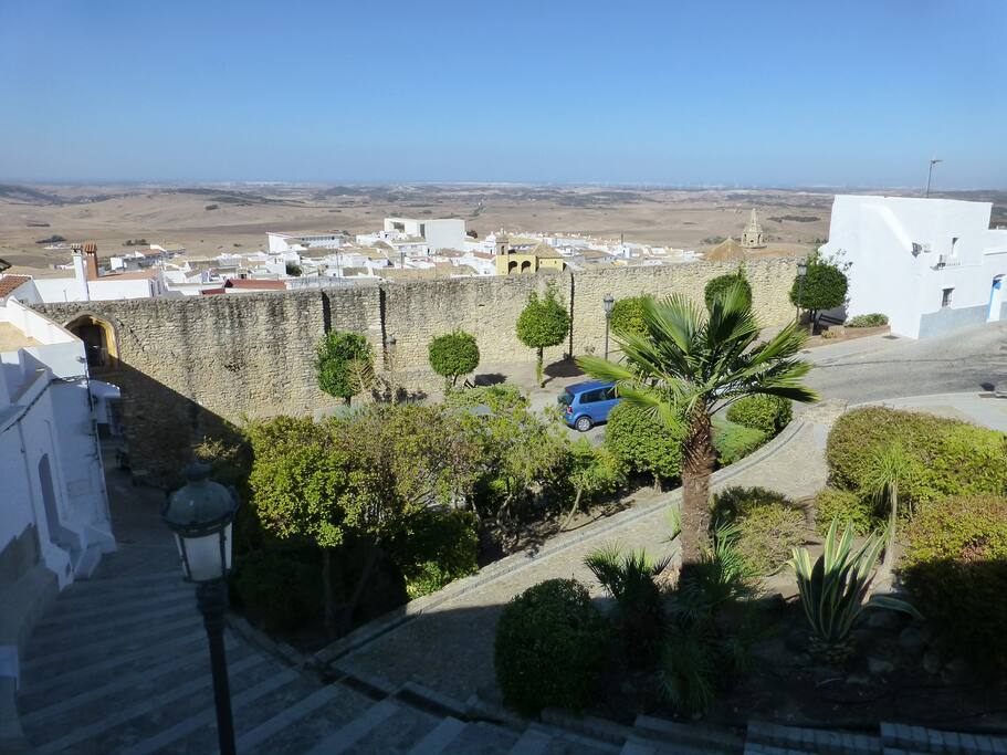 Views of rolling hills and the Atlantic ocean.