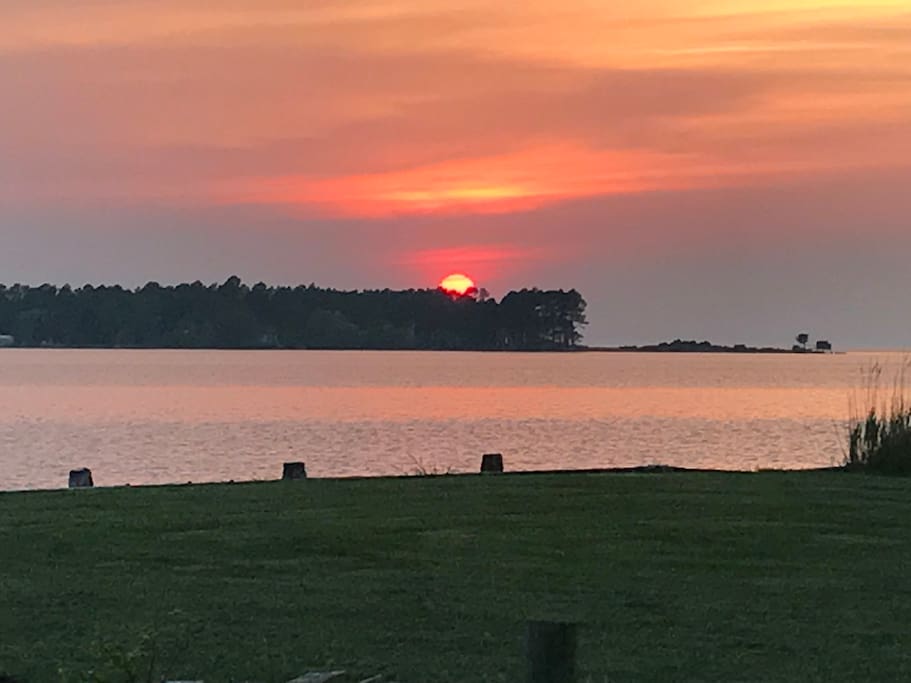 Sunset facing Mill Point