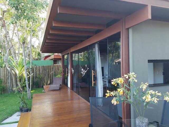 Casa encantadora a 100 m da praia ..