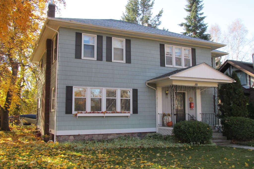 Studio Apt with private entrance is back left of our home--Fall in Missoula