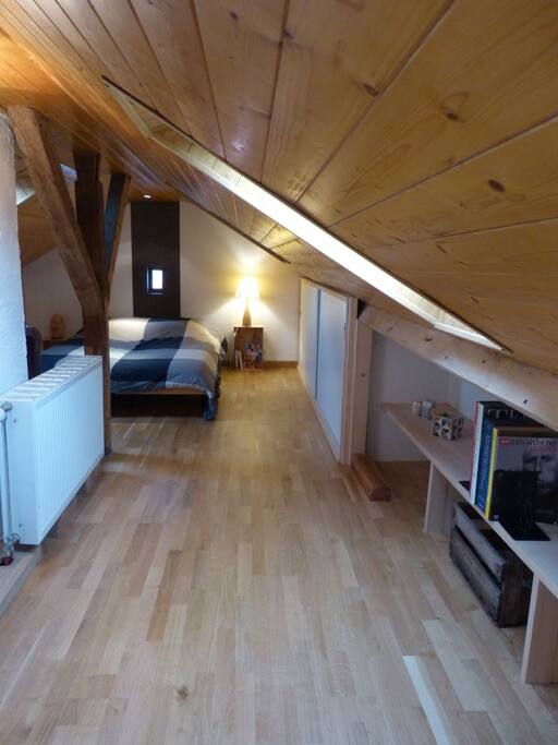 chambre aménagée sous les combles